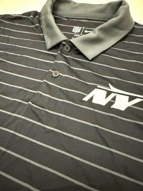 Nike NFL Men's New York Jets On Field Black Stripe Polo Shirt - Embroidered Logo